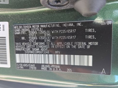 Used 2021 Toyota Sienna XLE image 38