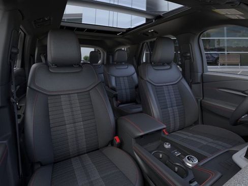 New 2025 Ford Explorer ST-Line w/ Premium Package image 11