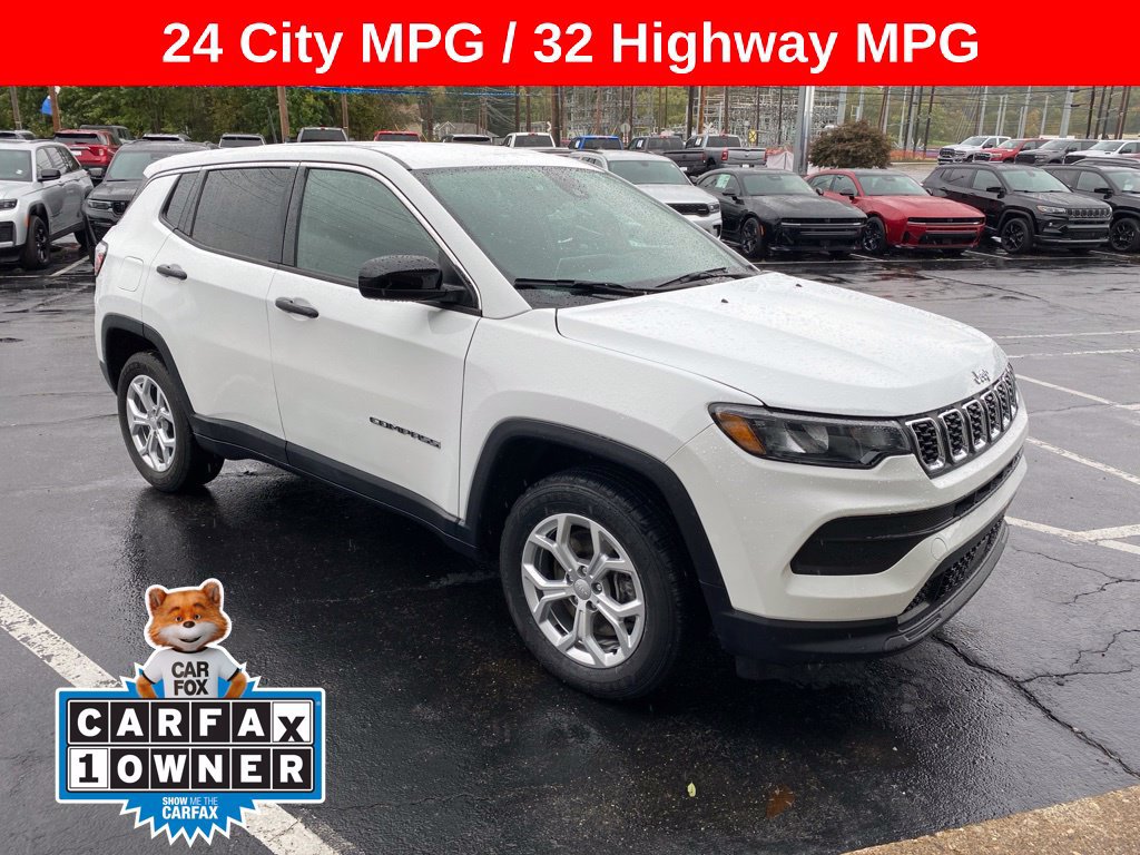 Used 2024 Jeep Compass Sport AWD/4WD image 1