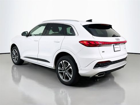 New 2025 Audi Q5 Premium image 5
