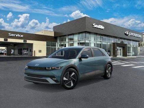 New 2026 Hyundai Ioniq 5 SE RWD image 1