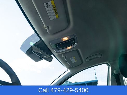 Used 2022 Hyundai Elantra SEL image 18