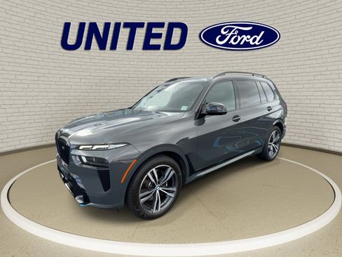 Used 2026 BMW X7 M60i w/ Executive Package AWD/4WD image 4