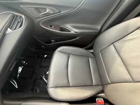 Used 2022 Chevrolet Malibu Premier FWD image 51