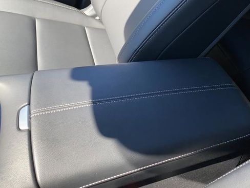 Used 2025 Nissan Murano SL AWD/4WD image 19