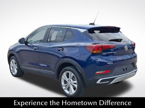 Used 2023 Buick Encore GX Preferred w/ Cold Weather Comfort Package AWD/4WD image 4