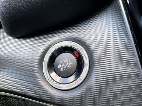 Certified 2023 Jeep Grand Cherokee Altitude image 28