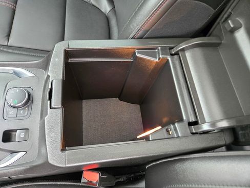 Used 2023 Chevrolet Traverse RS w/ LPO, Floor Liner Package image 15