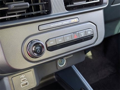 New 2026 Ford Maverick XL image 33