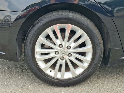 Used 2014 Toyota Avalon Limited FWD image 27
