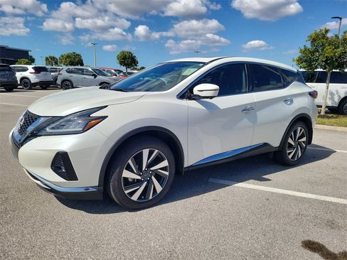 Used 2024 Nissan Murano SL image 8