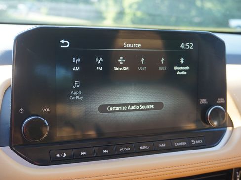 Used 2022 Nissan Rogue Platinum w/ Head-Up Display Package AWD/4WD image 23