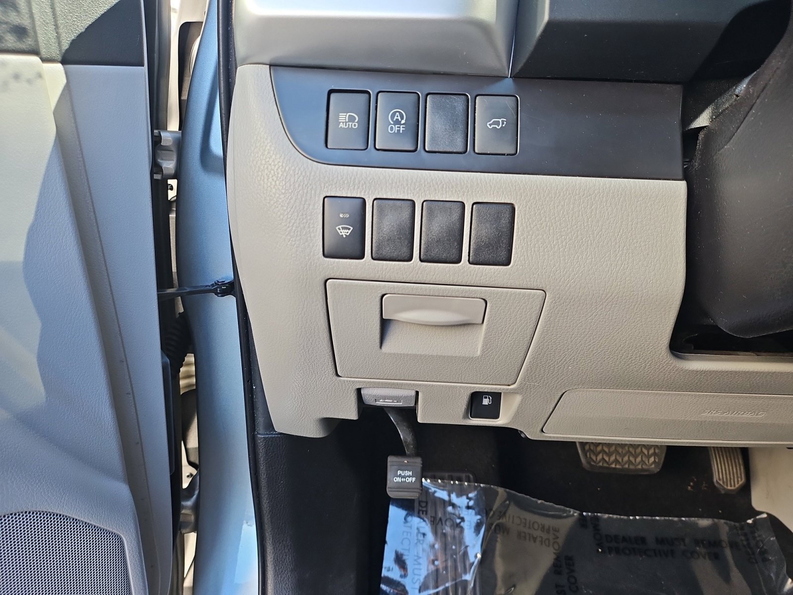 Used 2019 Toyota Highlander Plus AWD/4WD image 31