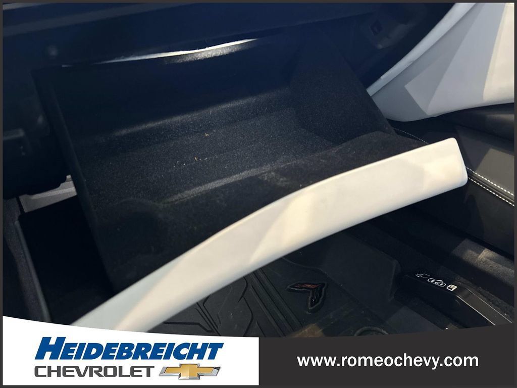 Used 2023 Chevrolet Corvette Z06 w/ Stealth Interior Trim Package RWD image 26