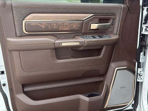 New 2026 RAM 2500 Limited image 10