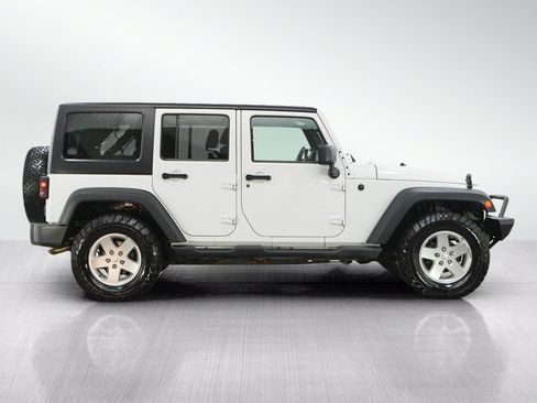 Used 2013 Jeep Wrangler Unlimited Sport AWD/4WD image 6