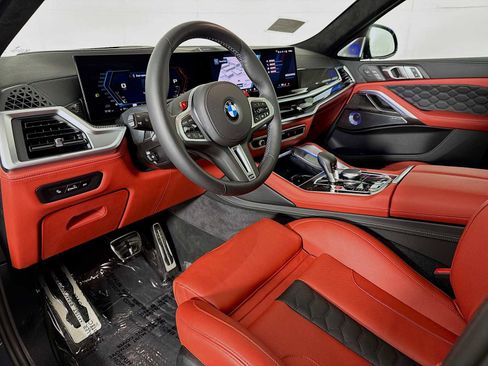 Used 2026 BMW X6 M Competition w/ Executive Package image 9