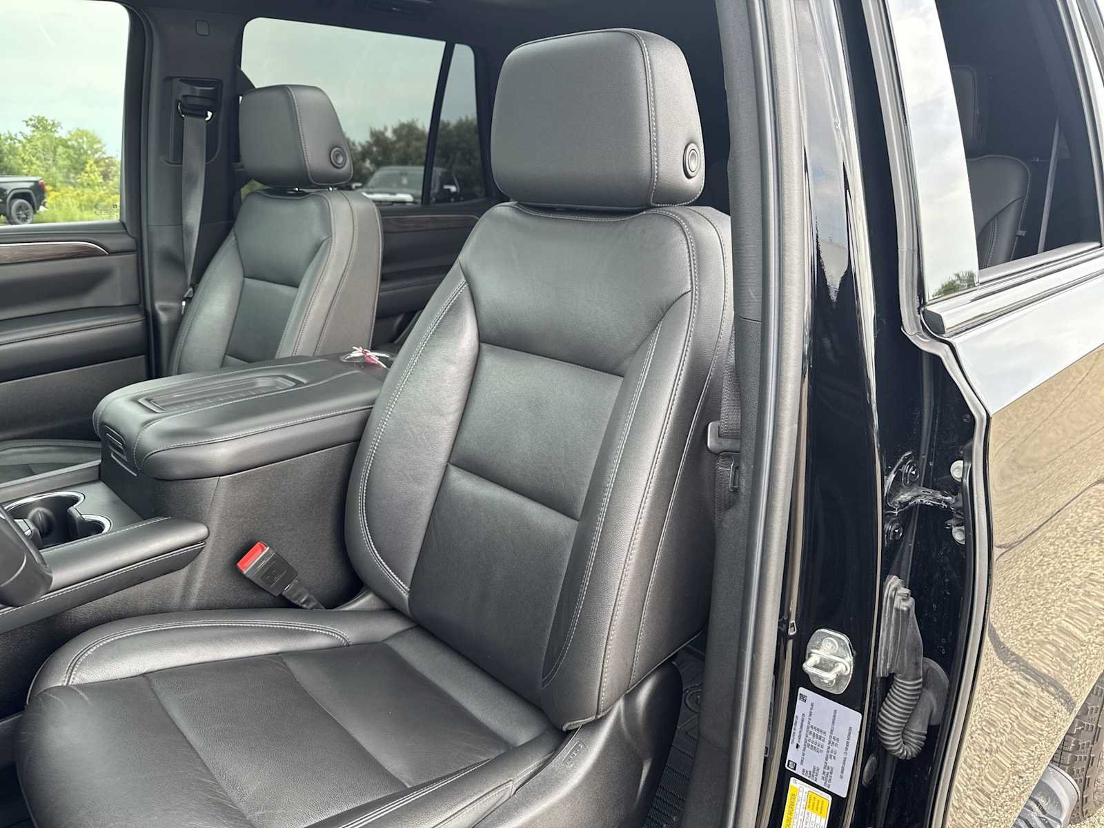 Certified 2021 Chevrolet Tahoe Z71 AWD/4WD image 13