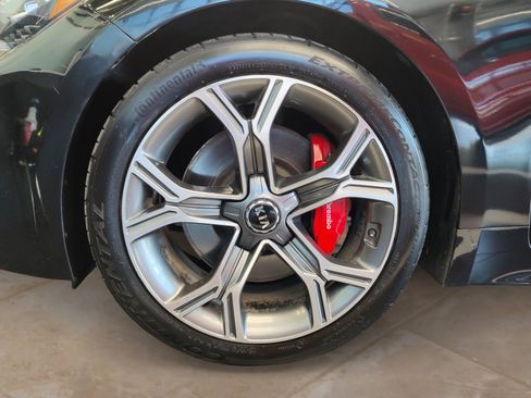 Used 2019 Kia Stinger GT1 RWD image 28