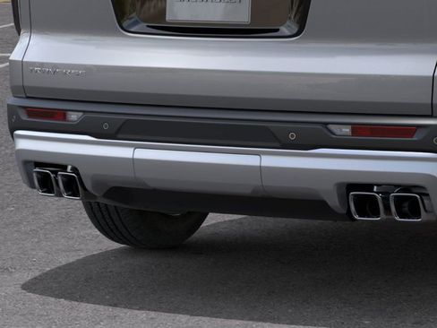 New 2026 Chevrolet Traverse LT image 14