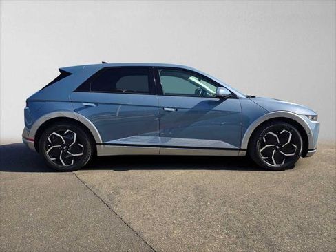Used 2024 Hyundai Ioniq 5 Limited RWD image 2