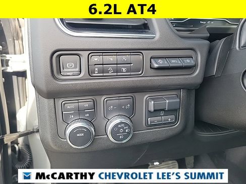 Used 2024 GMC Yukon AT4 w/ Technology Package image 11