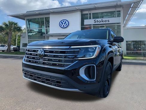 New 2026 Volkswagen Atlas SE FWD image 8
