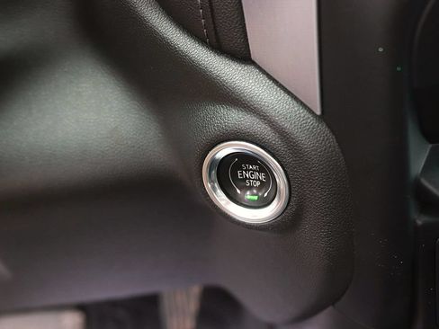 Used 2019 GMC Sierra 1500 SLT w/ SLT Premium Plus Package AWD/4WD image 25