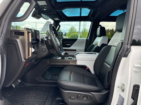 Used 2022 GMC Hummer EV Edition 1 w/ LPO, Illumination Package AWD/4WD image 9