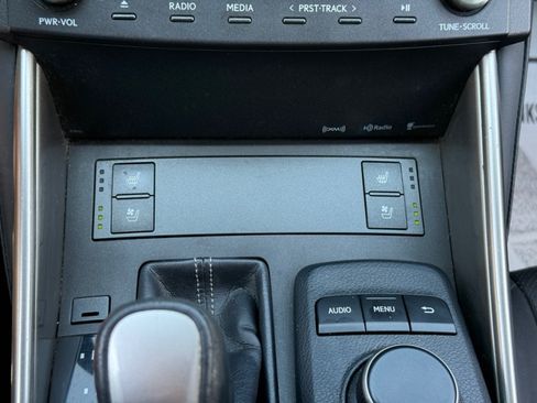 Used 2016 Lexus IS 300 AWD w/ Premium Package image 18