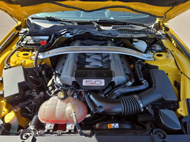 Used 2016 Ford Mustang GT Premium RWD image 34