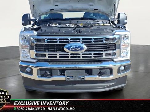 Used 2024 Ford F250 XLT AWD/4WD image 23