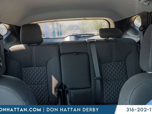 Used 2021 Chevrolet Blazer LT FWD image 21