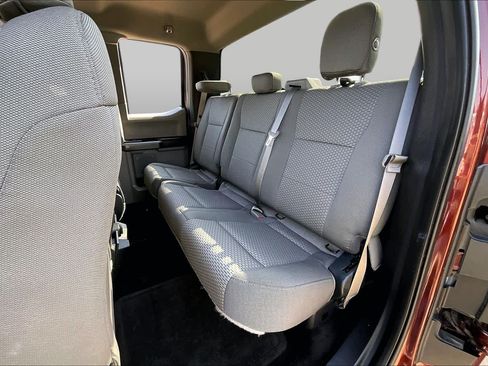 Used 2015 Ford F150 XLT AWD/4WD image 20