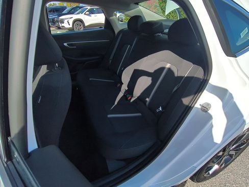 Used 2025 Hyundai Sonata SEL FWD image 23