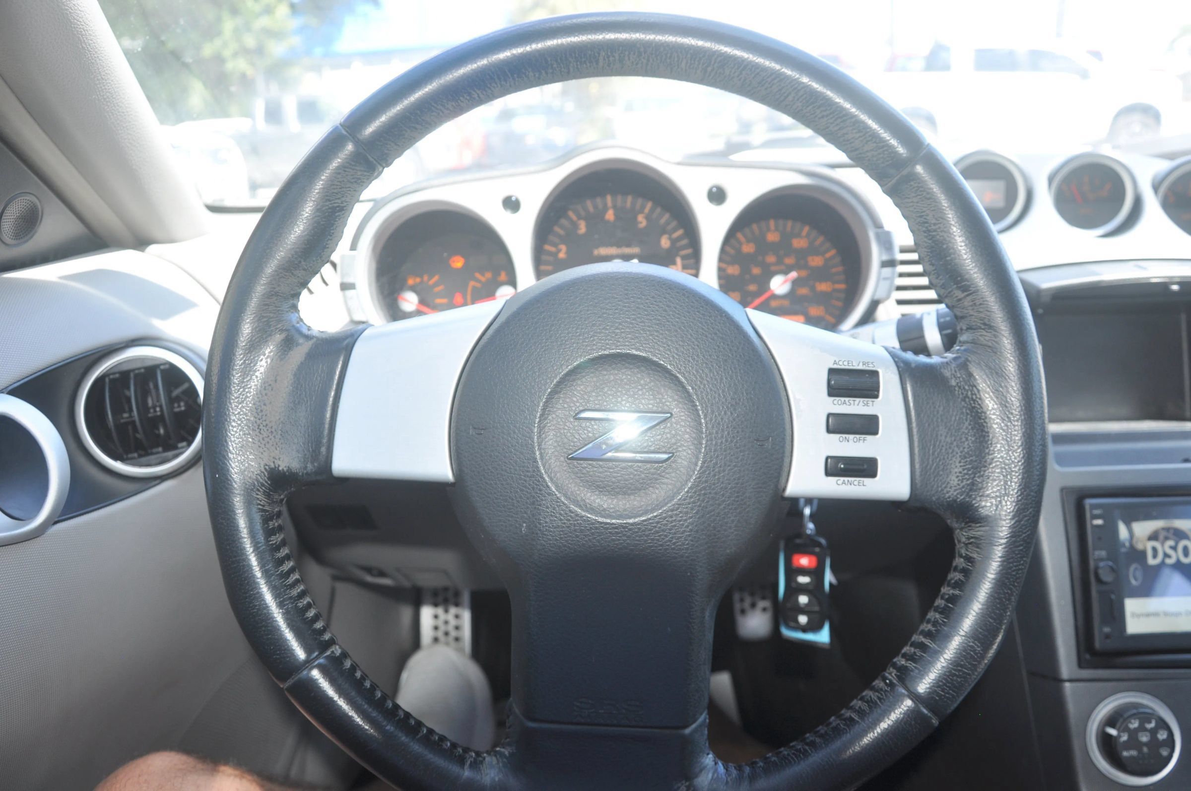 Used 2003 Nissan 350Z Touring RWD image 36