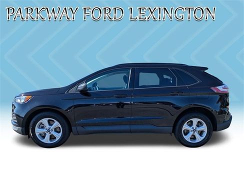 Used 2021 Ford Edge SE image 8