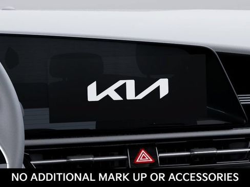 New 2026 Kia Niro EX FWD image 20