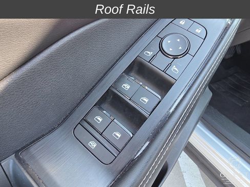 Used 2021 Nissan Rogue SV w/ Premium Package FWD image 8
