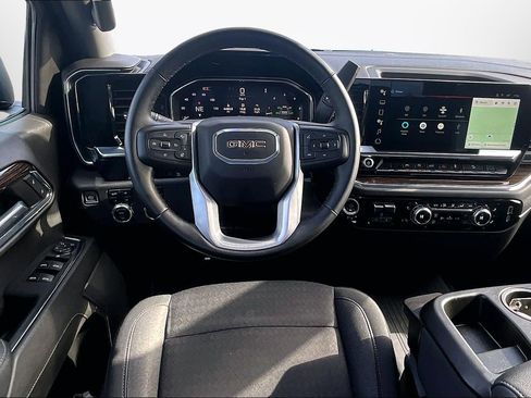 Used 2024 GMC Sierra 1500 Elevation w/ X31 Off-Road Package AWD/4WD image 4