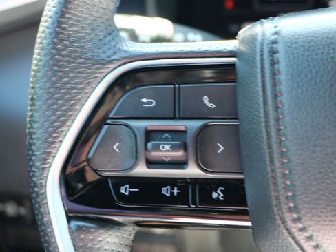 Used 2023 Toyota Tundra Platinum AWD/4WD image 19