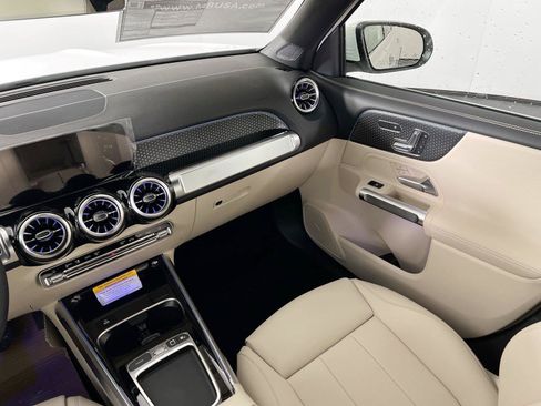 Certified 2026 Mercedes-Benz GLB 250 4MATIC image 20