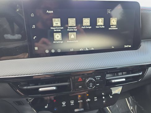 New 2026 Nissan Kicks SR w/ Cold Weather Package FWD image 22