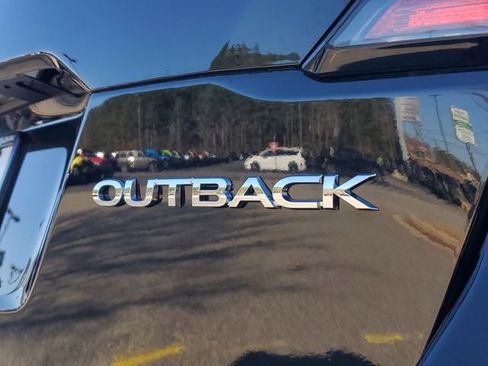Used 2025 Subaru Outback Limited w/ Popular Package #2 image 7