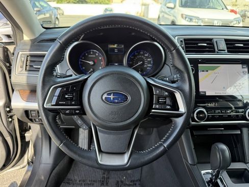 Used 2018 Subaru Outback 2.5i Limited image 23