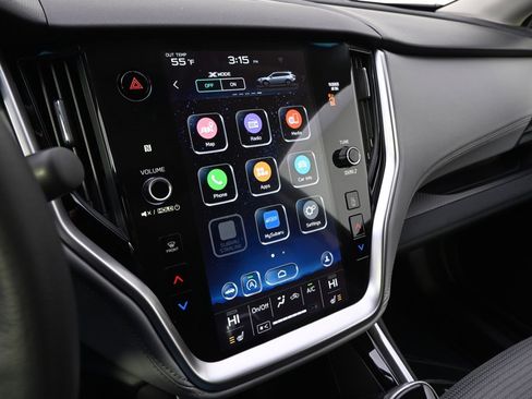 Used 2022 Subaru Outback Premium image 27