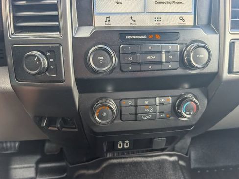 Used 2019 Ford F150 XLT AWD/4WD image 17