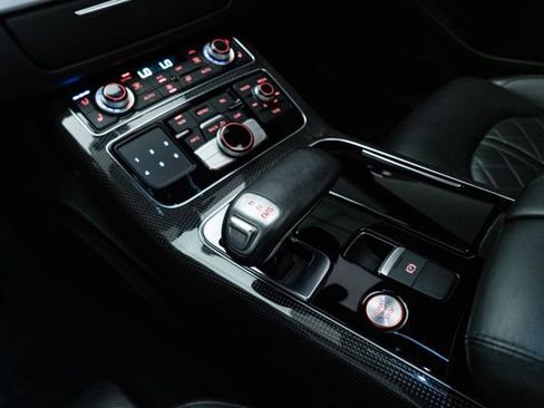 Used 2016 Audi S8 w/ Driver Assistance Package image 27