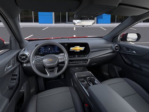 New 2026 Chevrolet Equinox LT w/ Convenience Package II image 15