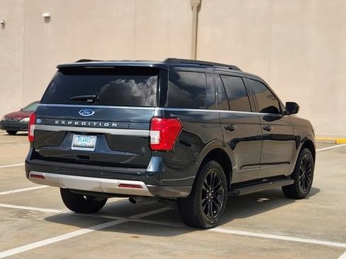 Used 2024 Ford Expedition XLT RWD image 7